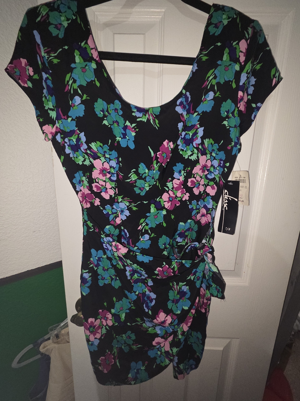 NWT VTG Elisse Black Floral Dress with Blue, Green and Pink Flowers in Size 7/8